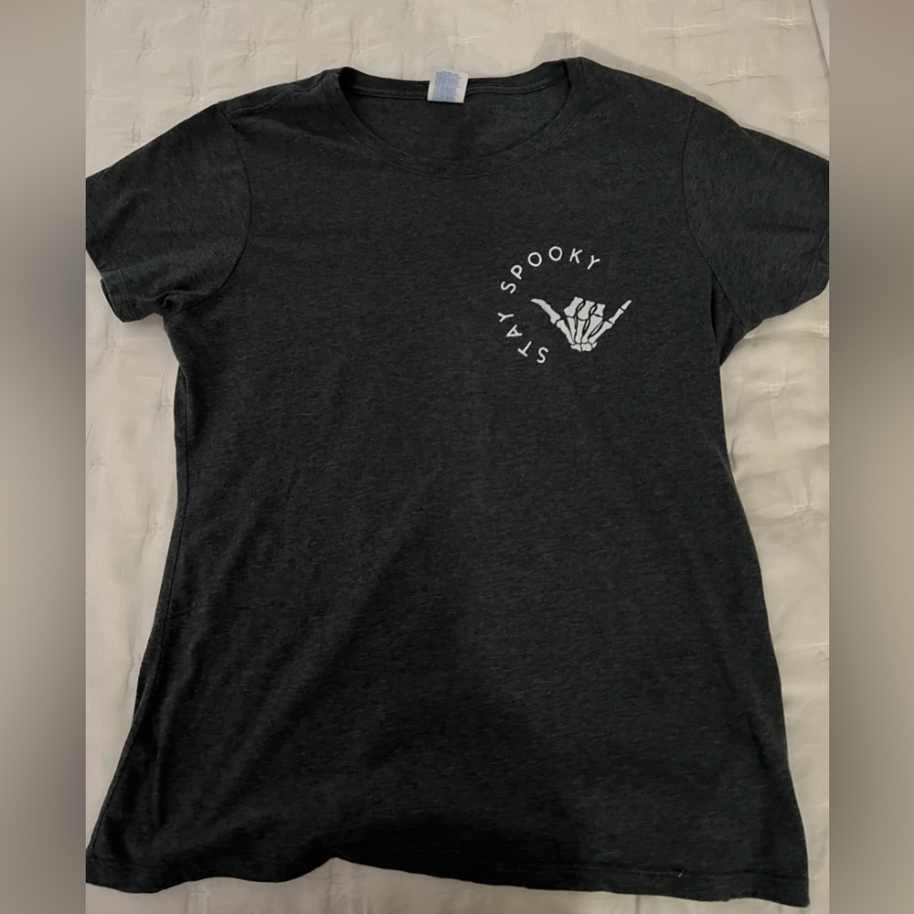 Stay Spooky Skeleton Hand Dark Gray Women’s T-Shirt